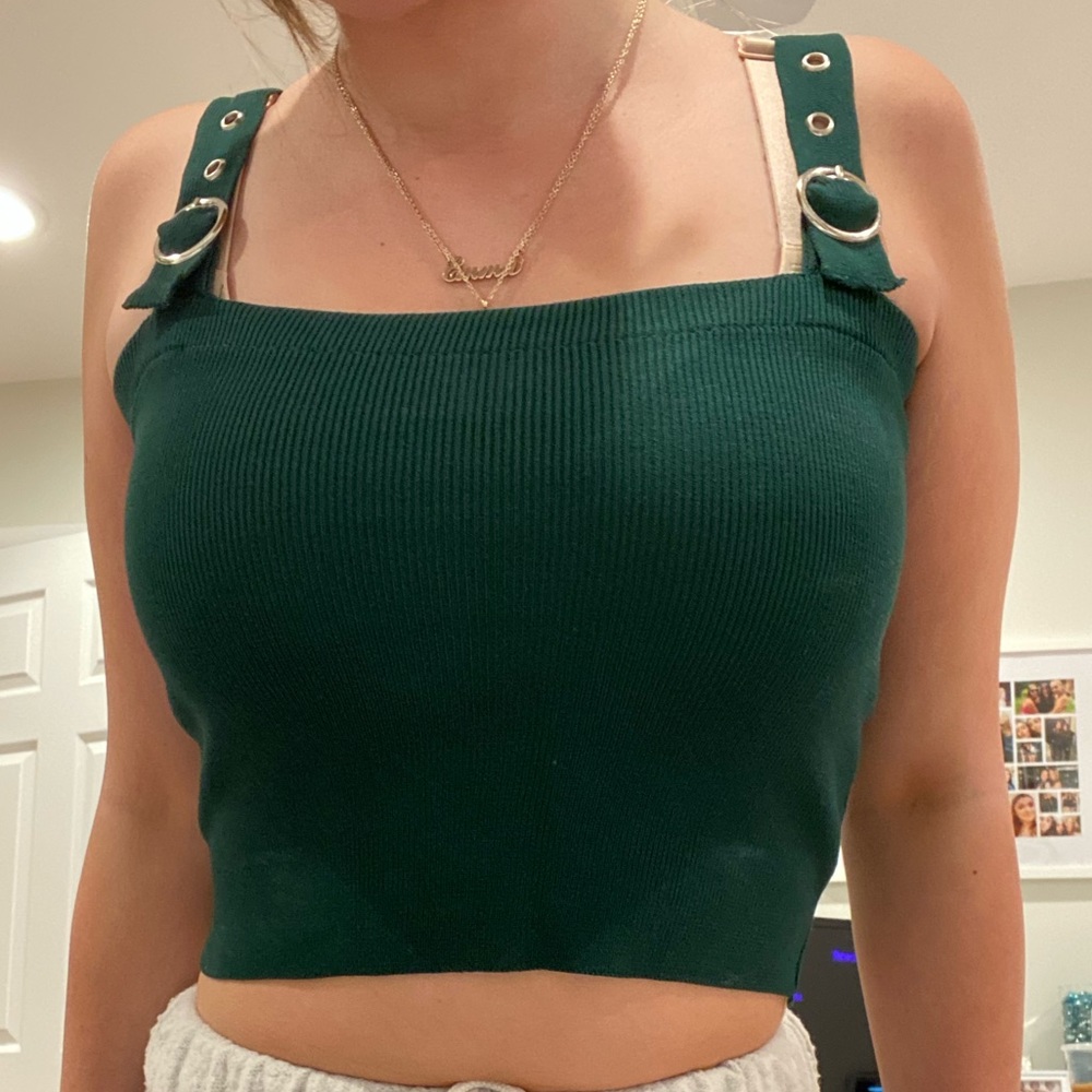 Green sweater material crop top💚